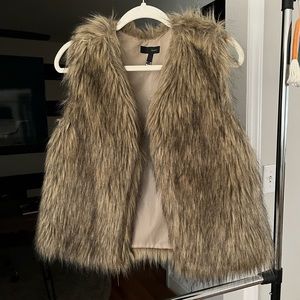 Boutique tan furry vest